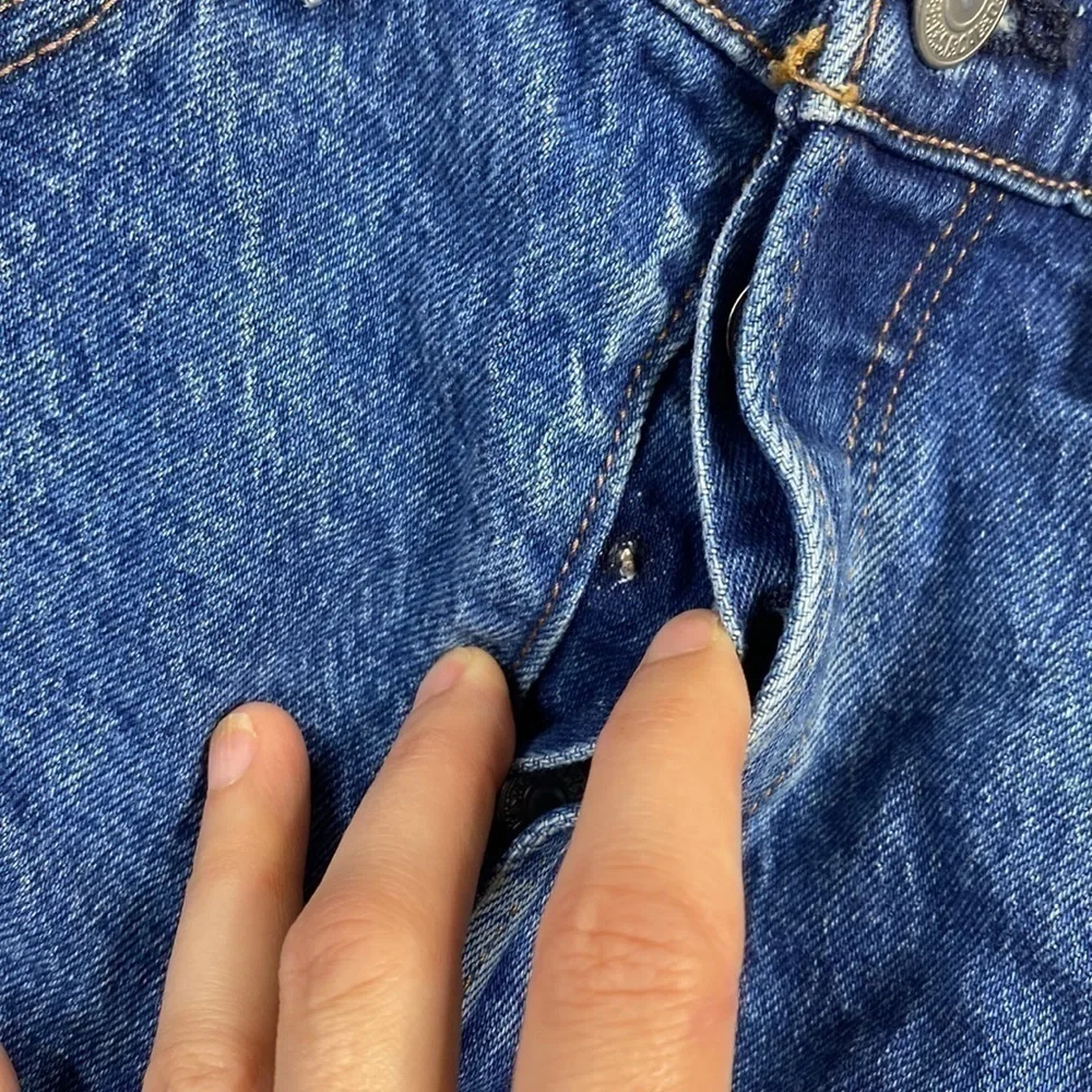 Levi's Premium Ribcage Shorts Button Fly Size 30 (flawed)